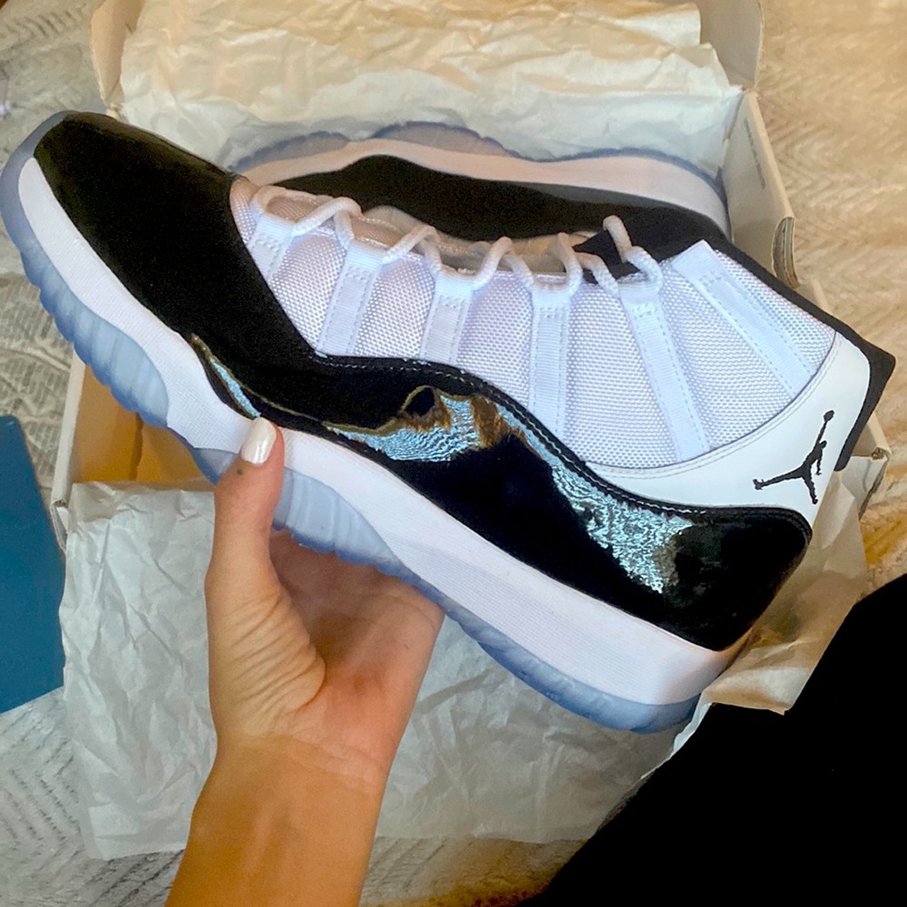Air Jordan 11 Retro Concord with “45” on back